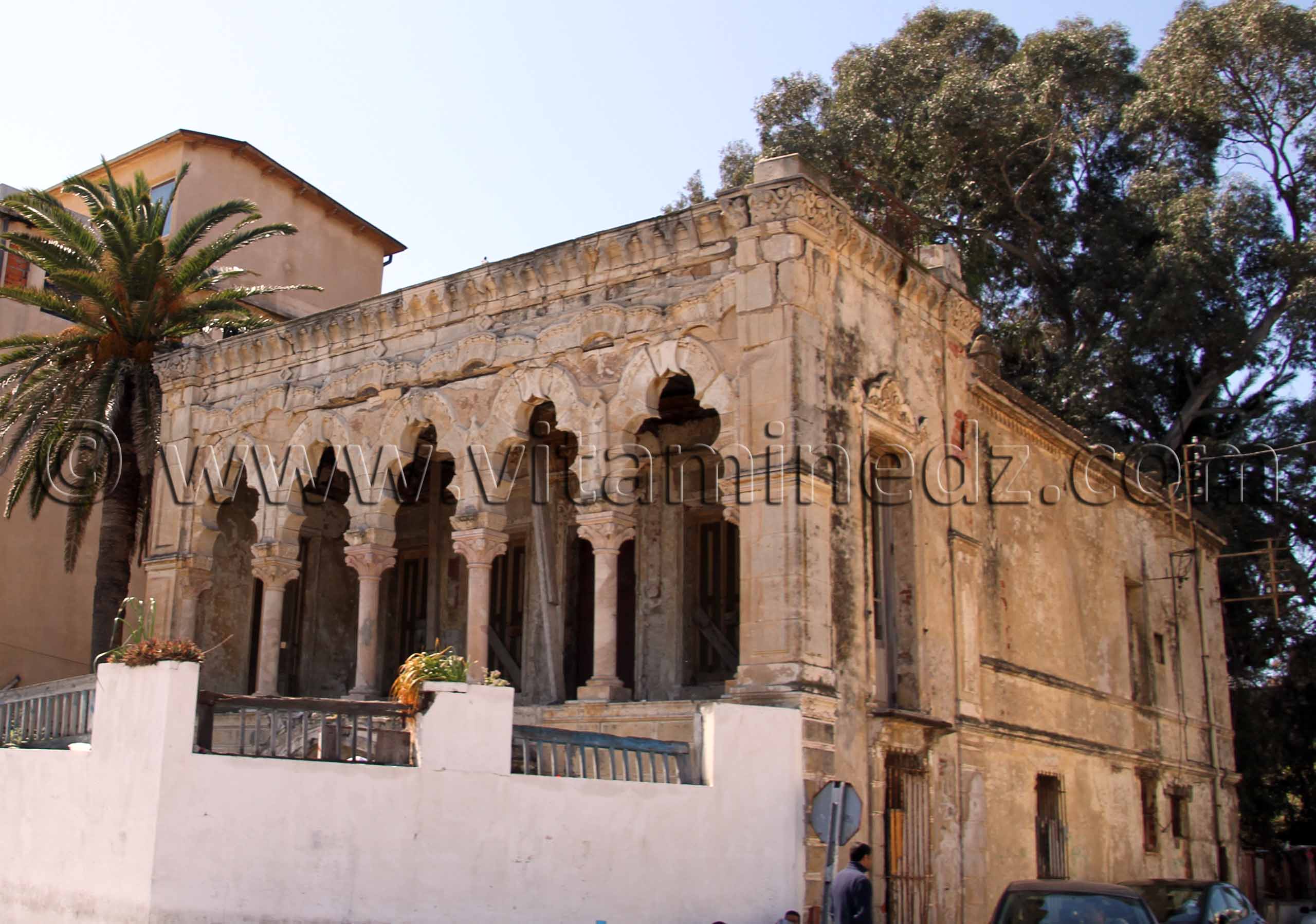 Annaba (Bone) - Maison en ruines d'un style arabo-mauresque