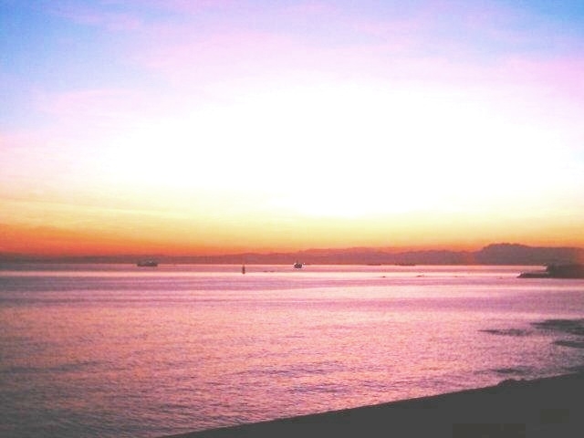 Lever du jour sur la baie d'alger Paysages