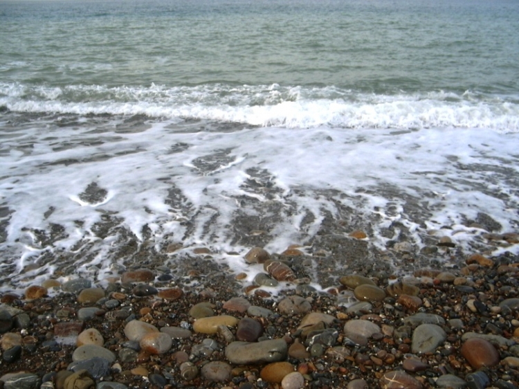 Pierres et plage Vagues