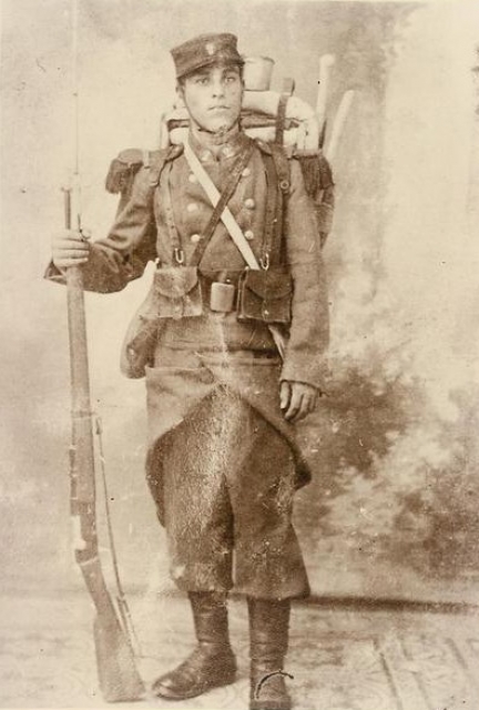 Beau François s'en va en guerre Portraits de studio