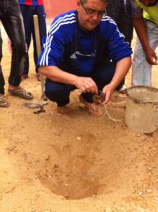 مدير الشباب والرياضة لولاية ادرار يشارك في حملة التشجير