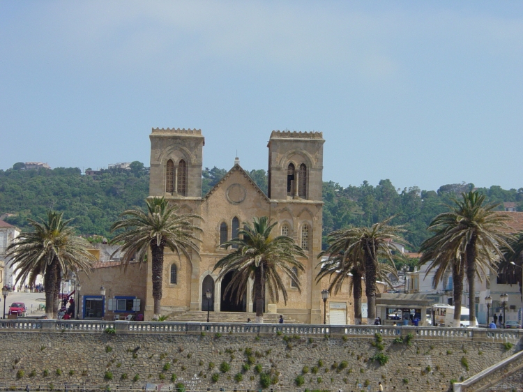 L'eglise des affaires Catholicisme