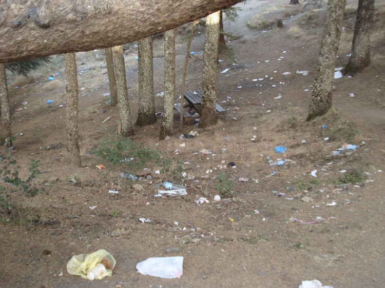 Chrea cris au secour ! Monts