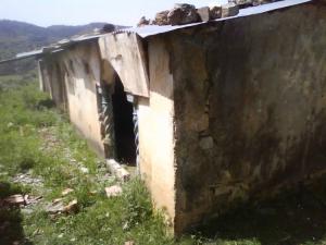 Vieille médersa coranique. Vestiges / Ruines