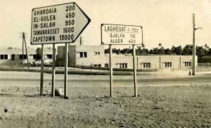 panneaux distances Laghouat  Gharadaia In Salah