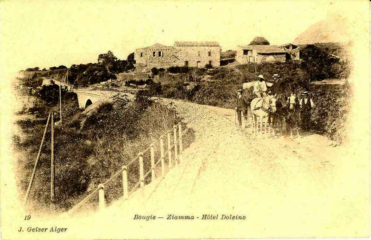 BOUGIE-Ziamma-Hotel-Doleino