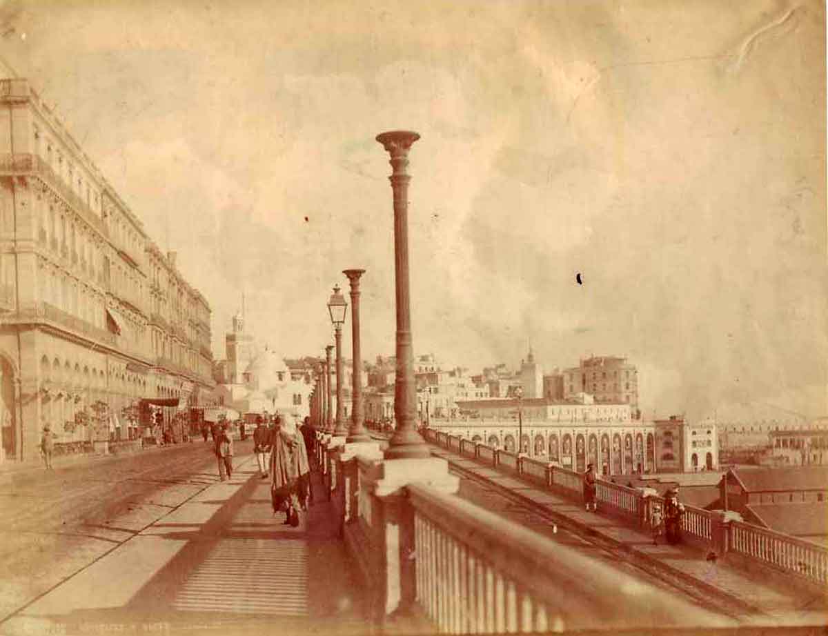 1880 alger republique