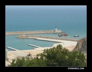 Nouveaux phares au nouveau Port de Porsay