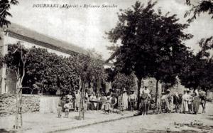 vue  d'une épicerie a Bourbaki en 1925