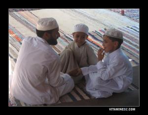 Enfants au Rassemblement de la Zaouia Jilaniya de Gdyel
