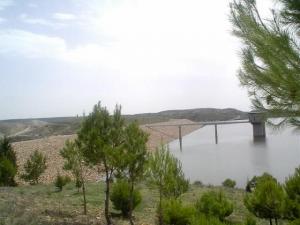Vue sur le barrage de Ain Taghrout, B.B.Arreridj