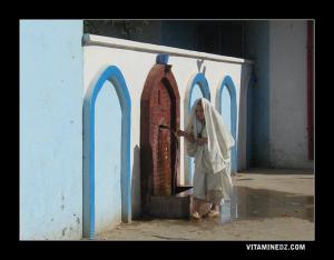 Une vieille Tlemcenienne à Hammam Chiguer