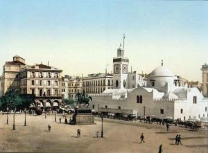 Sahet Echouhada, Alger