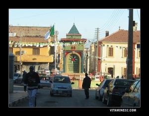 Place des Martyrs à Maghnia