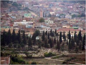 Vue sur Jamaa el Kébir et le cimetière de Nedroma
