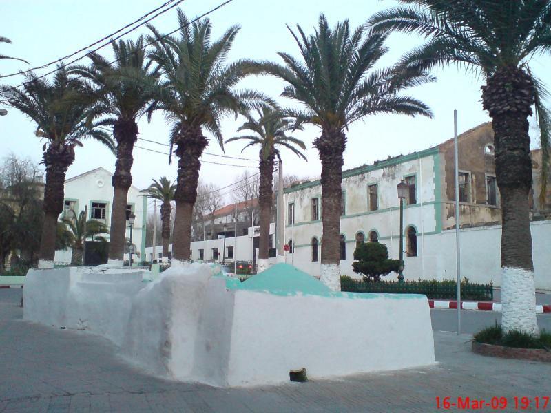 ضريح بن معمر