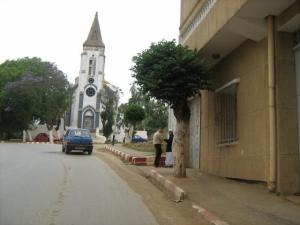 Vue sur l'église de Mahelma, Tipaza