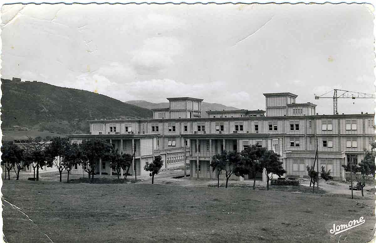 Tizi-Ouzou-hopital-Naeglen