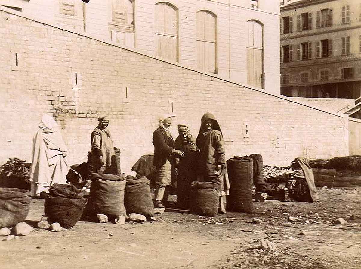 Constantine 1900 charbonnie