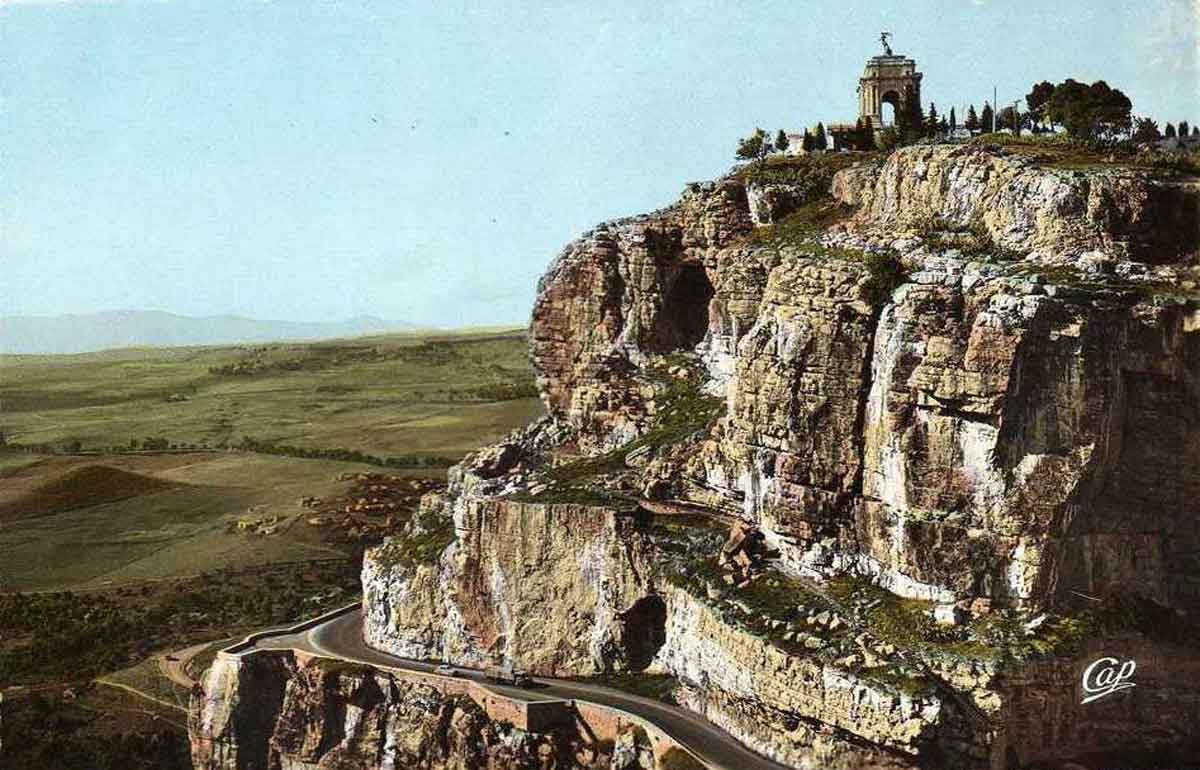 Constantine bld abime