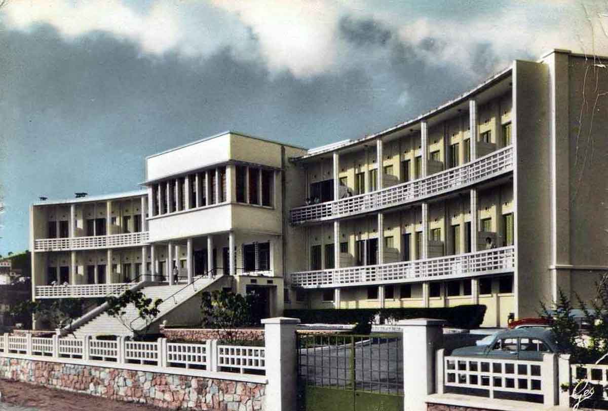 Bone cliniqueSteTherese