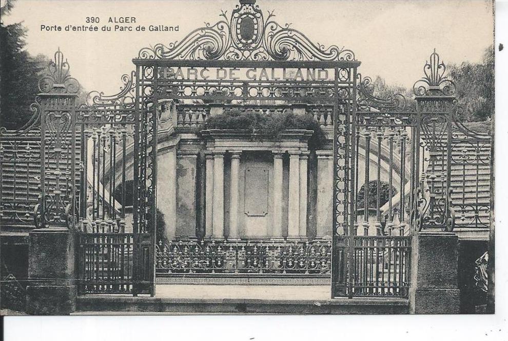 ALGERIE - ALGER - Porte d'entrée du parc de Galland