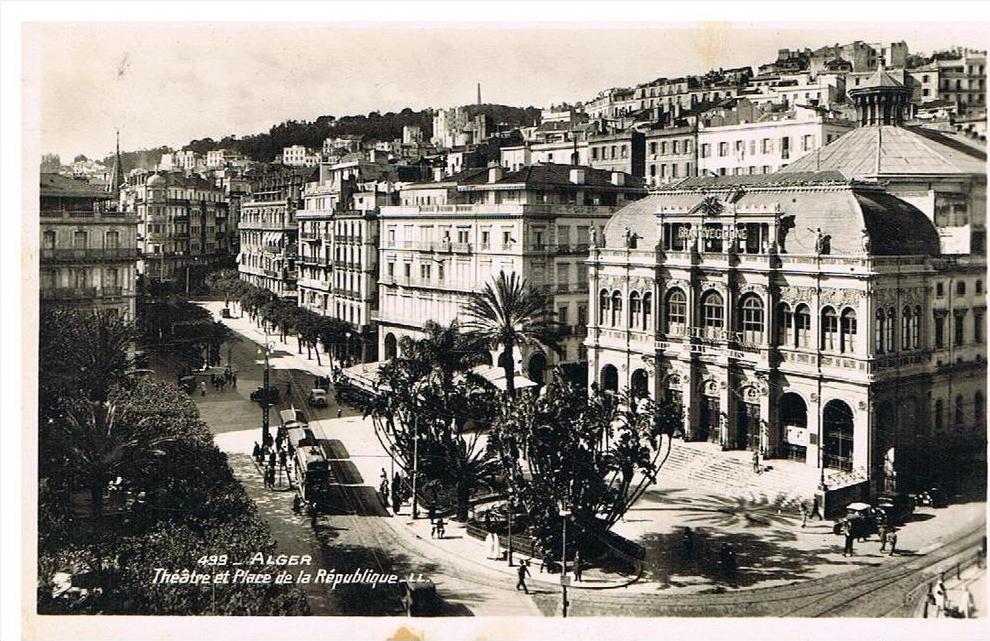 Alger  théatre et place de la République