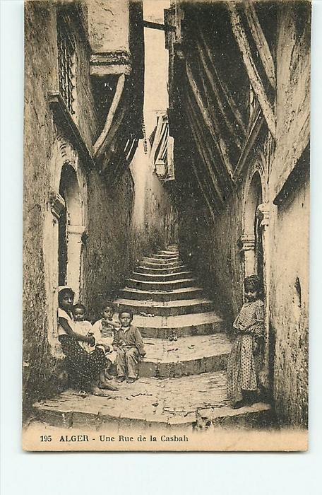 Alger  Une Rue de la Casbah. 2 Scans. Edition CAP