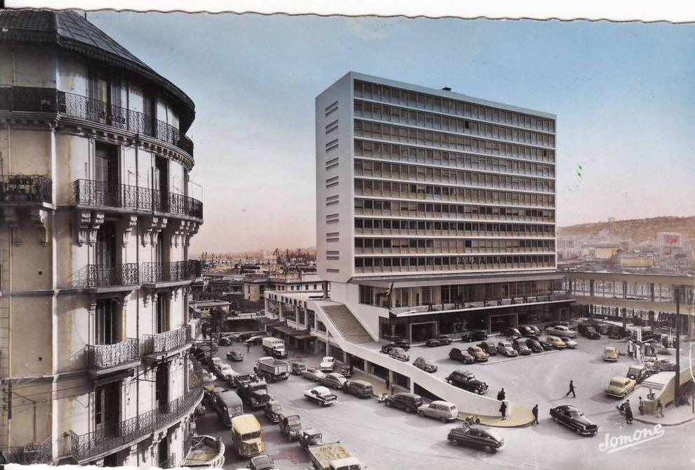 ALGER  Aérogare d'air france