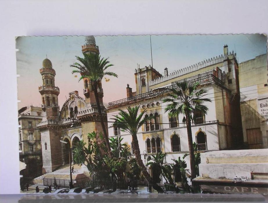 ALGERIE - ALGER - LE PALAIS D´HIVER ET LA CATHEDRALE