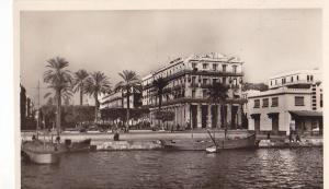 BONE / UN COIN DU PORT ET PLACE THIERS