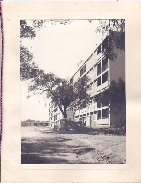 ALGERIE. ALGER.  PHOTO STUDIOS AL DJEZAIR ALGER.  LA CITE MUTUALISTE MUTUELLE DES P.ET T