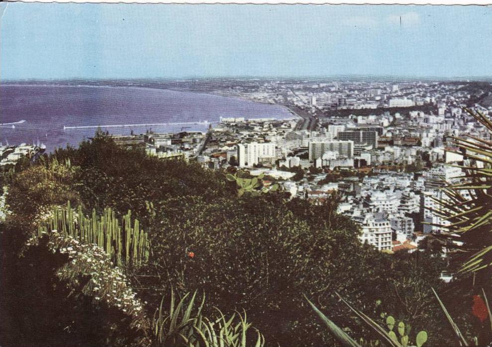 ALGER  Echappee sur la ville