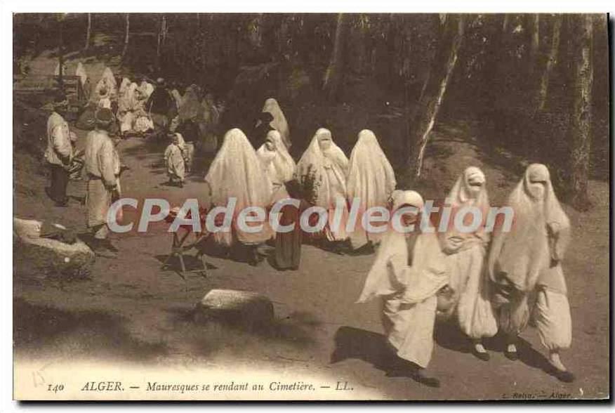CPA Alger Mauresques Se Rendant Au Cimetiere