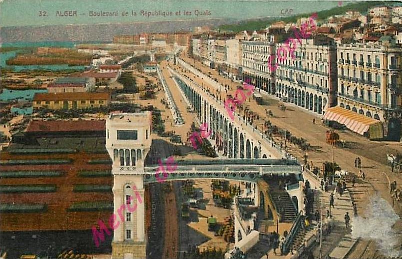 ALGERIE . ALGER . Boulevard de la République et les Quais .  CPA colorisée .