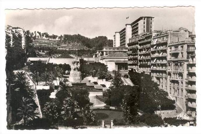 RP  ALGER, PU-1953   Boulevard Laferriere et Gouvernement general