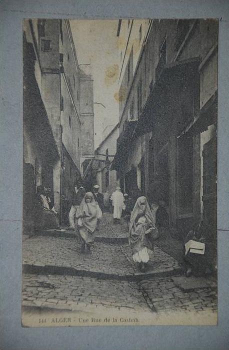 Alger Une rue de la Casbah