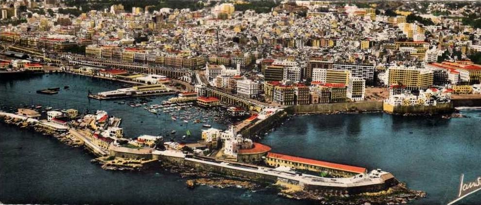 alger  - vue générale aérienne  ( grand format ) voir état