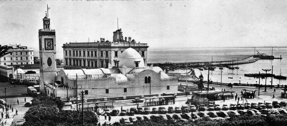 alger  - la place du gouvernement ( grand format )
