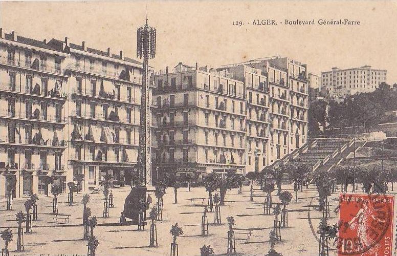 cpa Réf-JP-T297 (  Algérie ) le Boulevard du Général-Farre à  ALGER