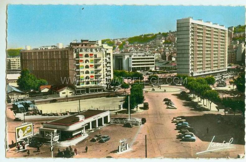 Alger ESSO Station service Garage pompe a essence champ de manoeuvres