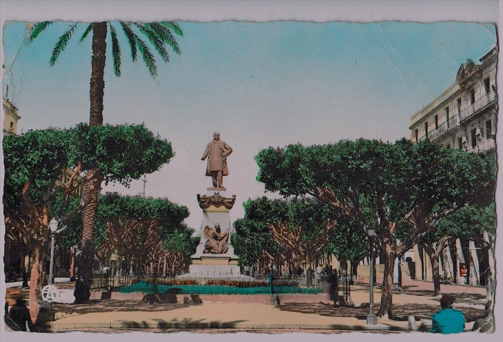 cpsm BONE Bône ou Annaba   Le Cours Bertagna et la statue Thiers 1959 FM