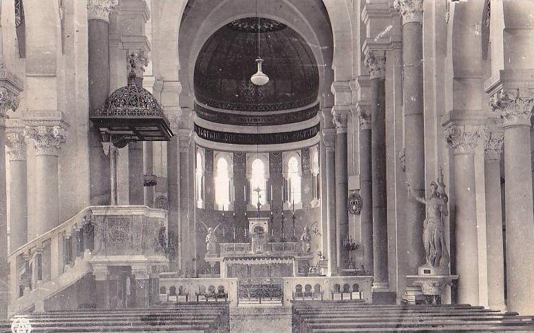 BONE / INTERIEUR DE LA BASILIQUE D HYPPONE