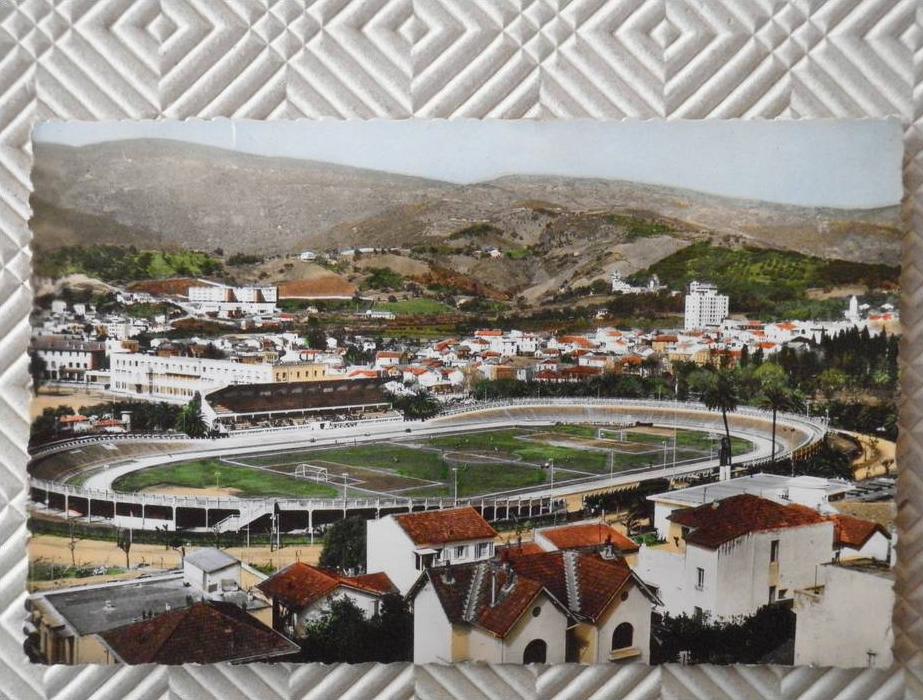 Belle CPSM colorisée (format CPA)  