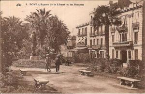 BONE  SQUARE DE LA LIBERTE ET LES BANQUES
