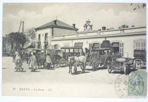 ALGERIE - BATNA - LA GARE - TRES BEAU PLAN VOITURES ET CALECHE ANIME