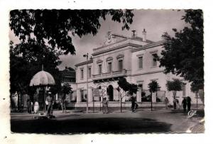 Batna Vue sur la facade de la Mairie Hotel de Ville et Route Nationale 31 ecrite en 1955