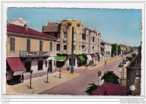 (Algérie)  BATNA  Avenue de la République.1952