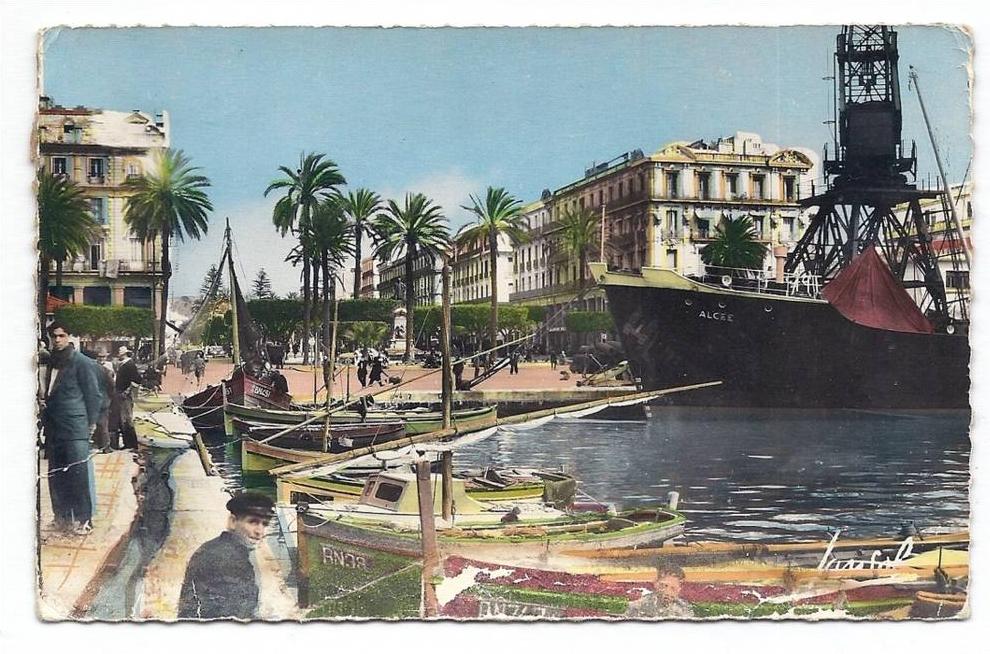 CPSM Bône - Un coin du Port et Cours Bertagna