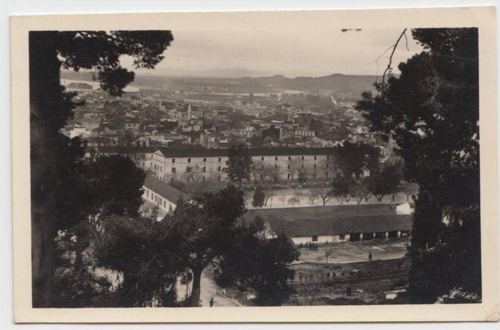 cpa photo Annaba Bone Echappée Sur la ville et la caserne des tirailleurs (  ville avenante charmante surtout propre ...